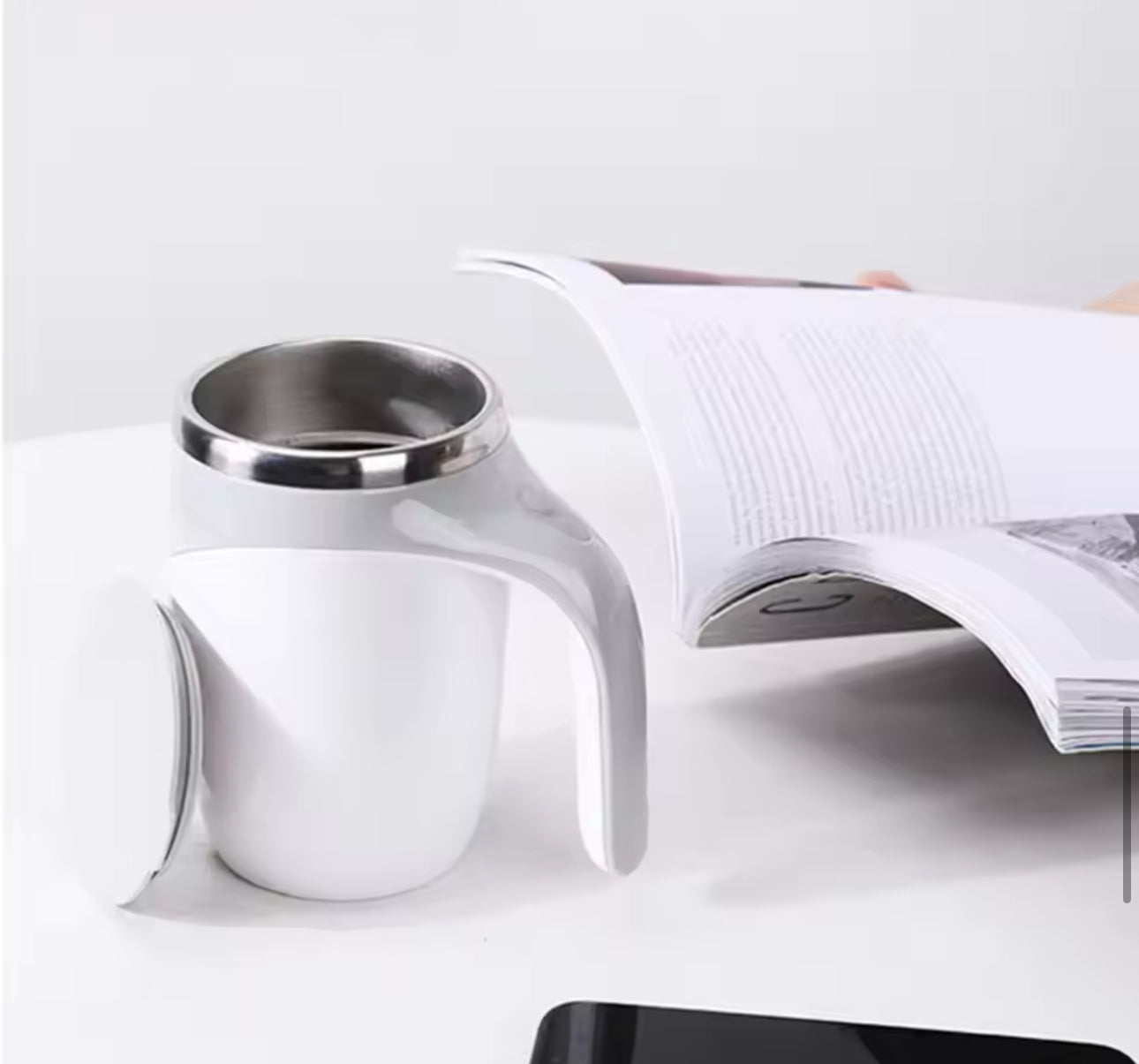 TAZA MUG MEZCLADORA MAGNETICA RECARGABLE